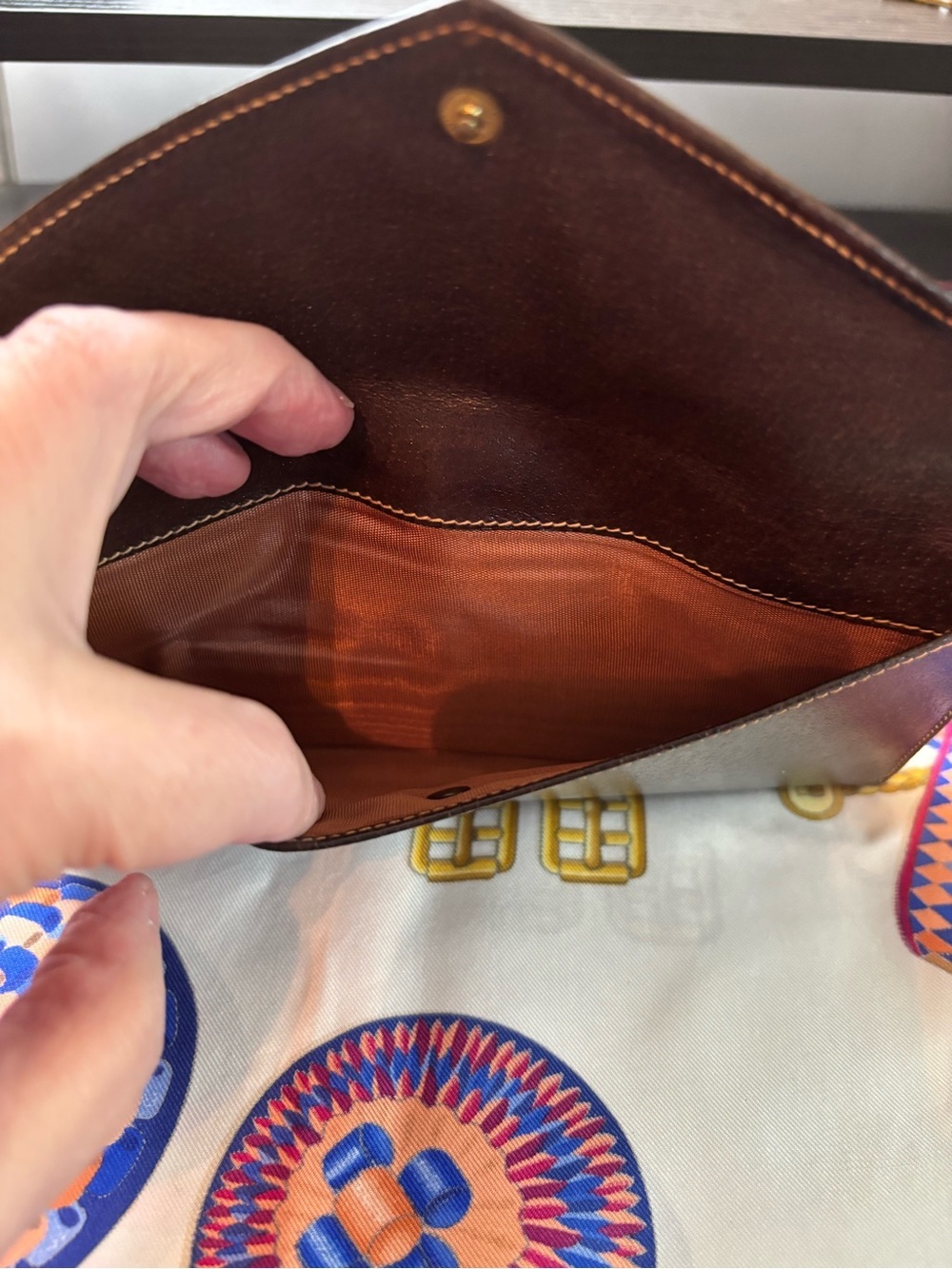 Rare Vintage GUCCI Leather Continental Wallet - Teardrop Clasp - Rich Mahogany - Picture 9 of 15